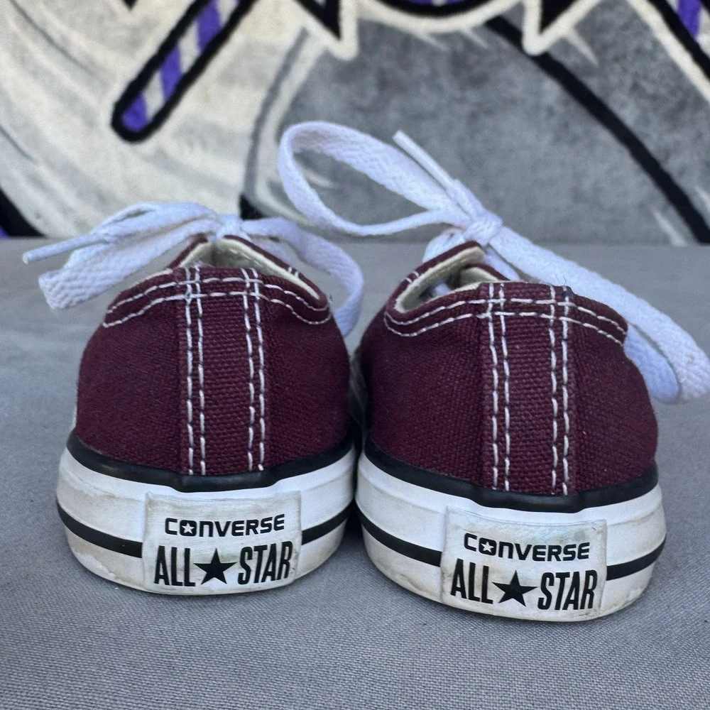 Size 5c - Converse Kids Maroon Color